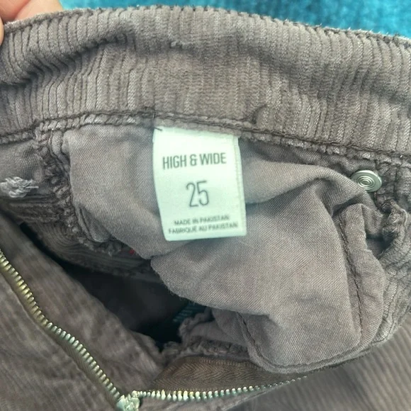 Size 25 urban outfitters BDG high and wide corduroy pants - Picture 4 of 5